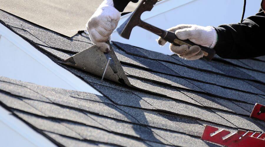 Expert Emergency Roof Repairs services in West Bloomfield, NY